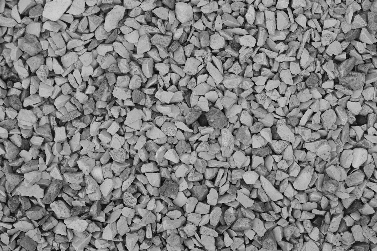 Comment aménager une terrasse en gravier ?