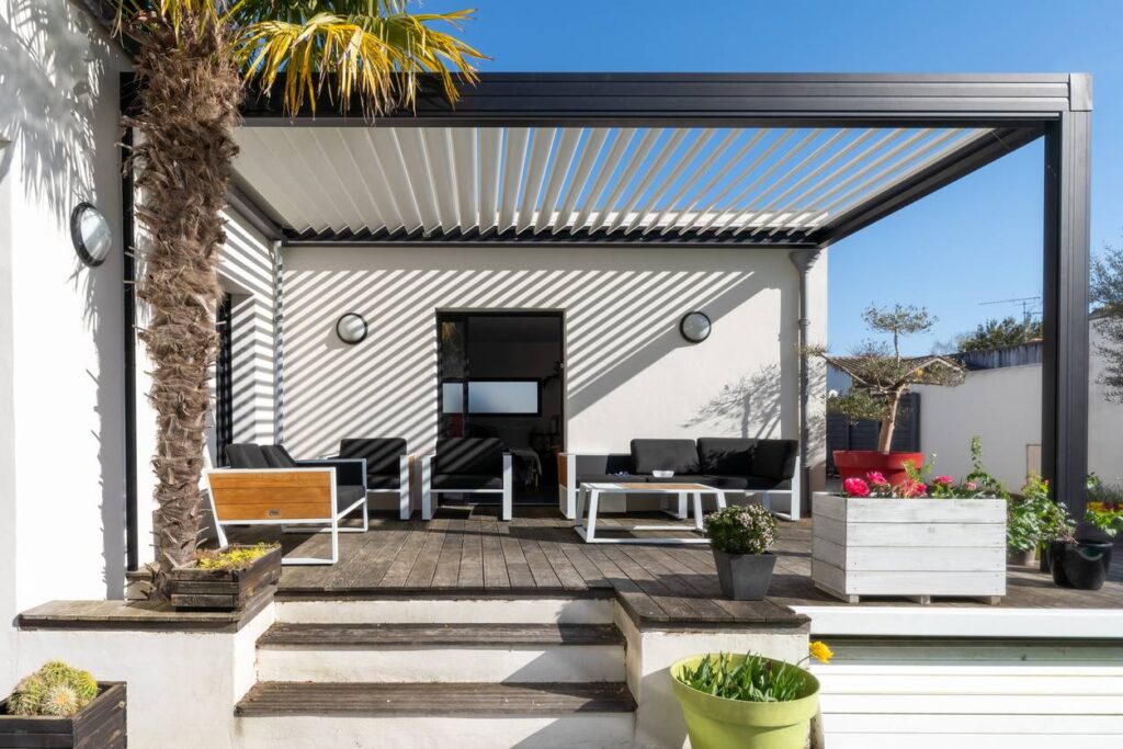 Une pergola bioclimatique