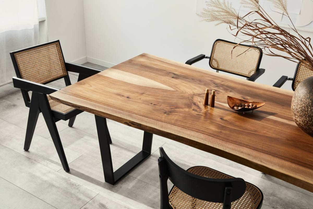 Préservez la beauté de vos meubles en bois durablement
